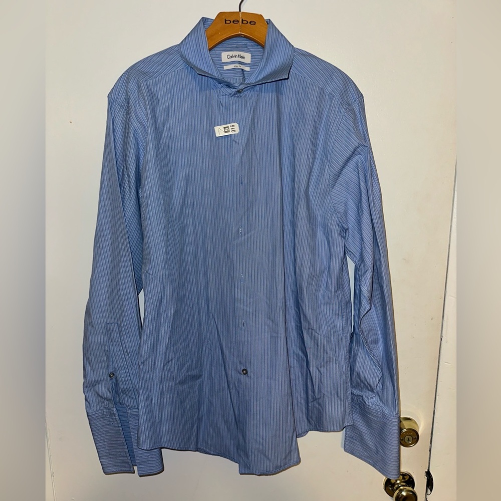 Calvin Klein men’s dress shirt